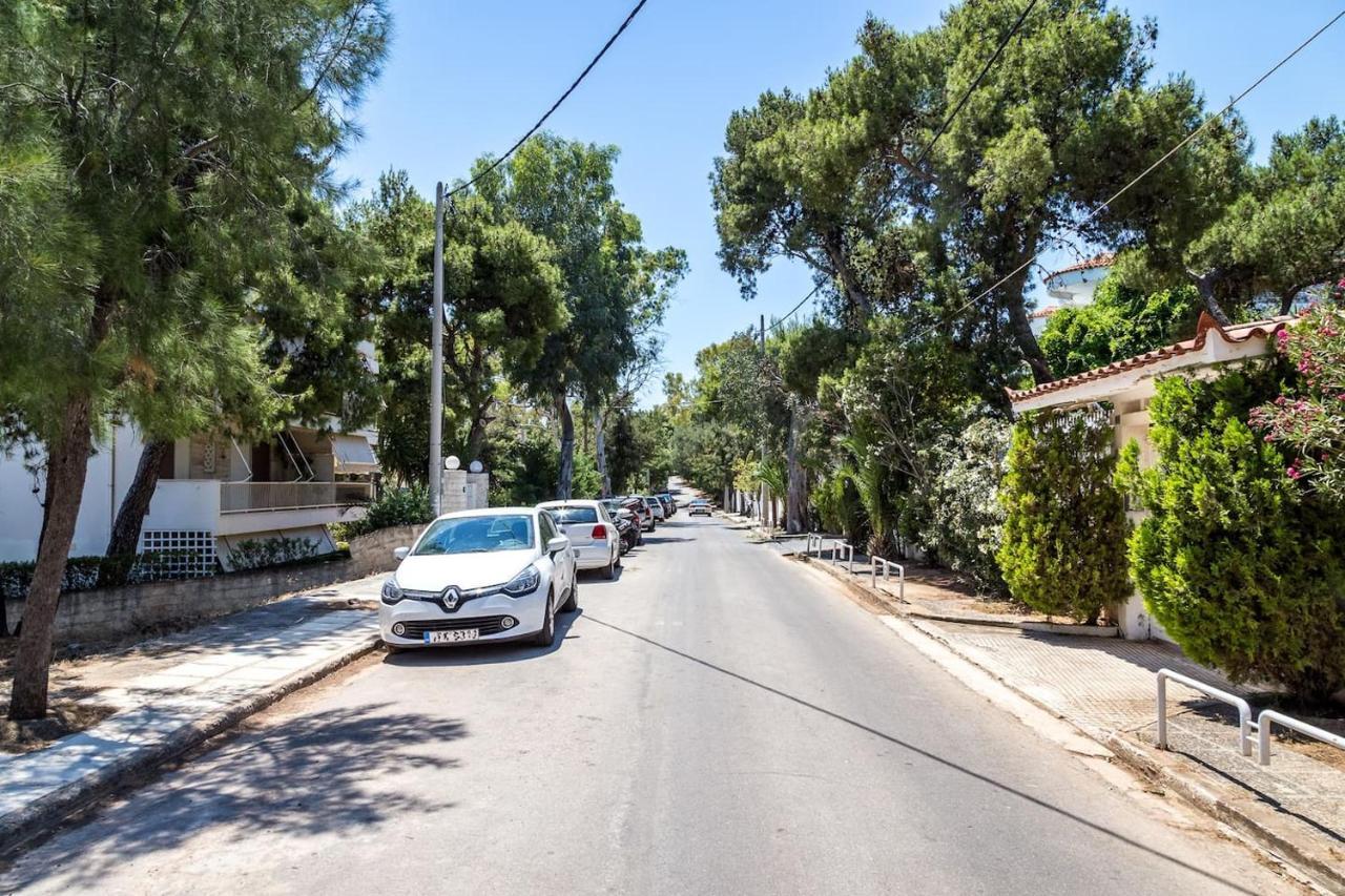 Elegant Apartment W Great Balcony In Vouliagmeni Aten Exteriör bild