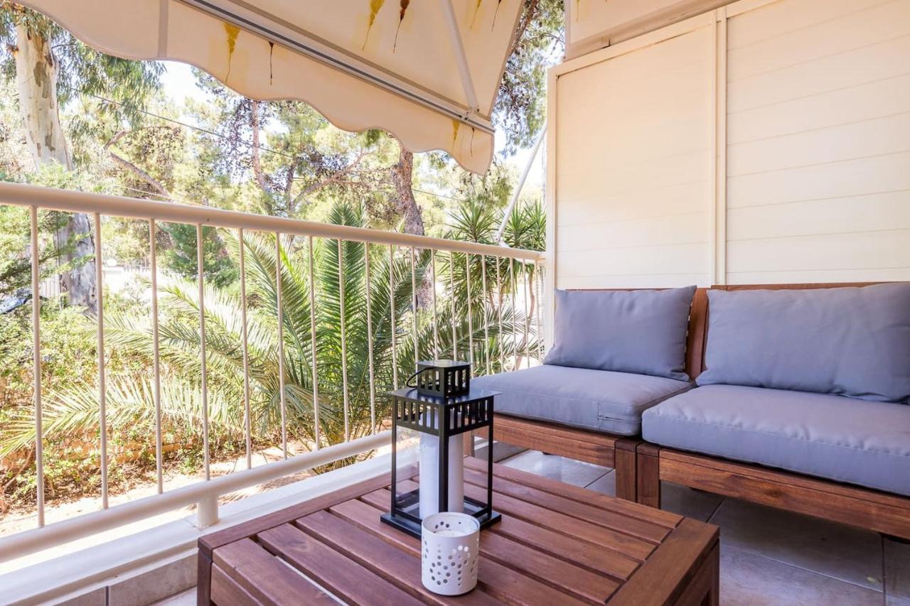 Elegant Apartment W Great Balcony In Vouliagmeni Aten Exteriör bild